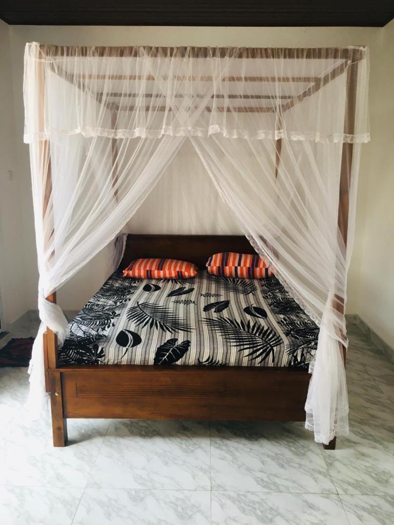 Mirewon Guest Hotel Weligama Exterior photo