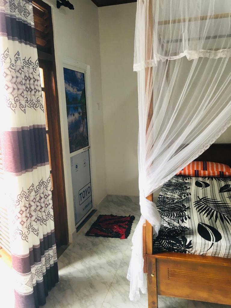 Mirewon Guest Hotel Weligama Exterior photo